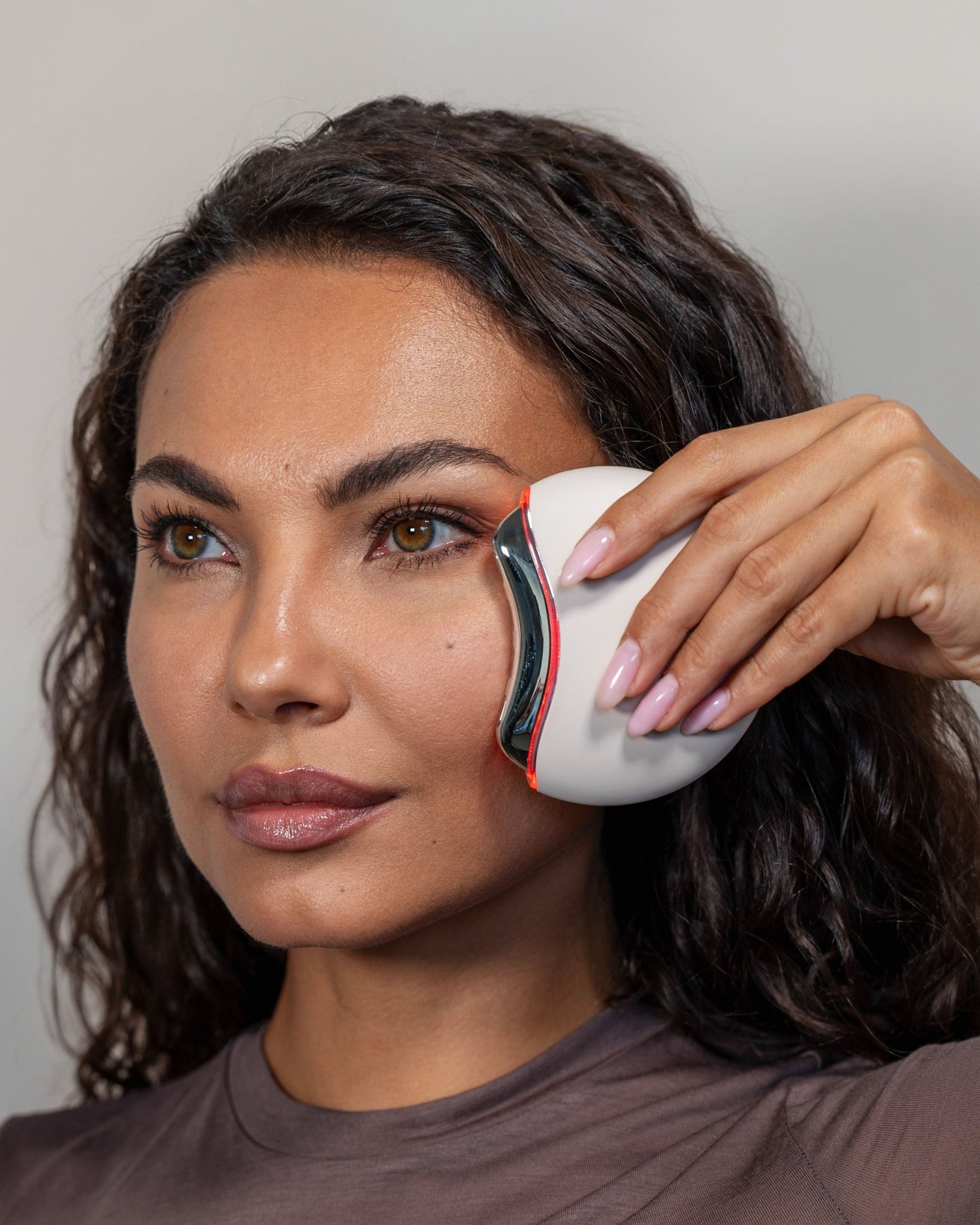 Blyss Aria — Radio Frequency Neck & Face Lifting Device - Tiny Tim SkincareBlyss Aria — Radio Frequency Neck & Face Lifting DeviceBlyss CareTiny Tim Skincaresku-43960114872365Blyss Aria — Radio Frequency Neck & Face Lifting Device