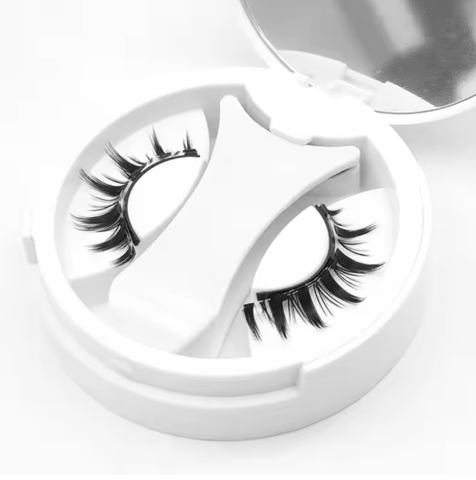 Reusable Anchor-Free Magnetic False Eyelashes SetTiny Tim Skincare