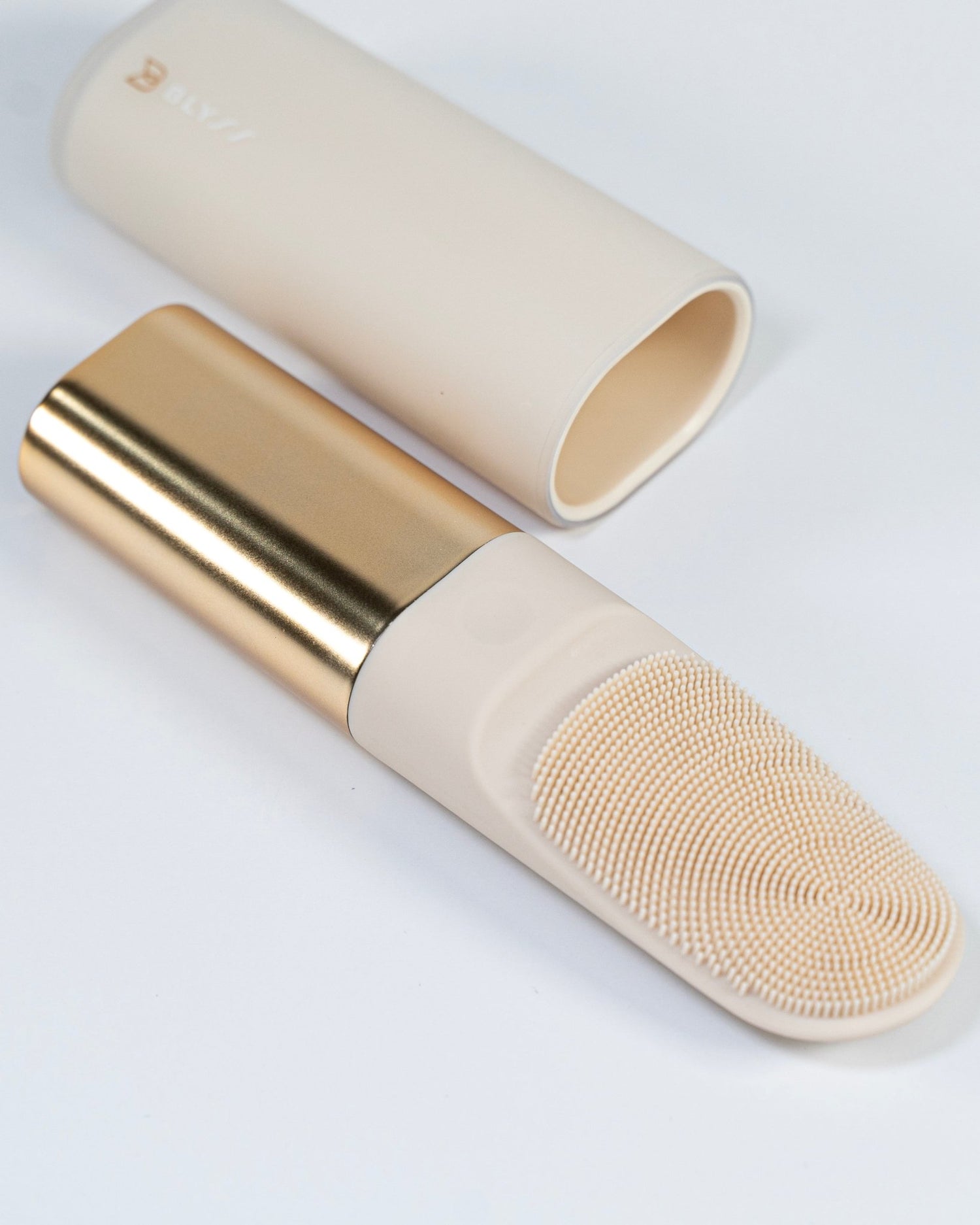 Blyss Maia – Sonic Facial Cleansing Brush &amp; Eye Massager with Heating - Tiny Tim SkincareBlyss Maia – Sonic Facial Cleansing Brush &amp; Eye Massager with HeatingBlyss CareTiny Tim Skincaresku-43960243847213Blyss Maia – Sonic Facial Cleansing Brush &amp; Eye Massager with Heating