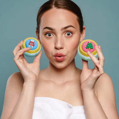 Happy Holidays Aromatherapy Bath BombsDC-PURSONICTiny Tim Skincare