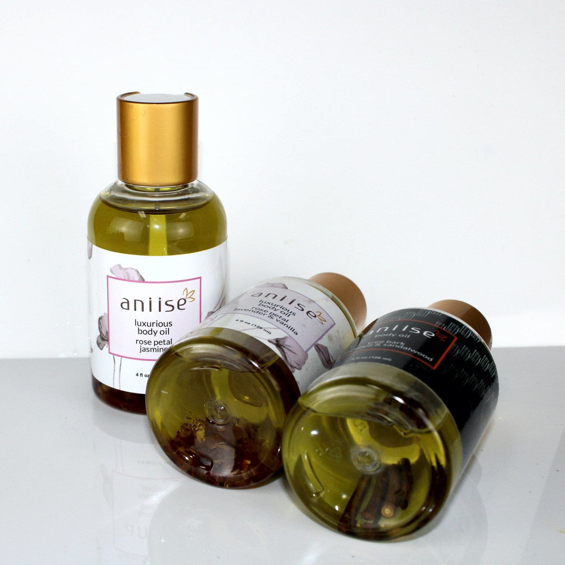 Natural Luxurious Rose Petal Body Oil - Tiny Tim SkincareNatural Luxurious Rose Petal Body OilDC - aniise natural skin careTiny Tim SkincareDC-1864548Lavender &amp; VanillaNatural Luxurious Rose Petal Body Oil