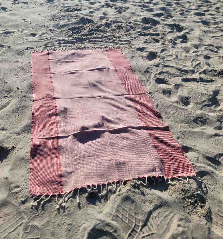 Yansima - Tiny Tim SkincareYansimaTowelsKalkedon TowelsTiny Tim Skincaresku-45697165820157RedYansima